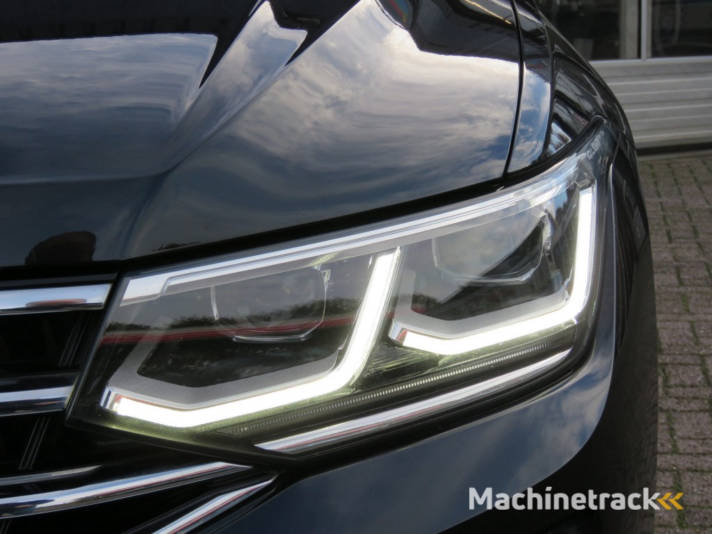 Volkswagen Tiguan 1.4 TSI 245pk eHybrid Elegance / Trekhaak / IQ Light / Stoel + stuurverw. / Camera / BOVAG garantie