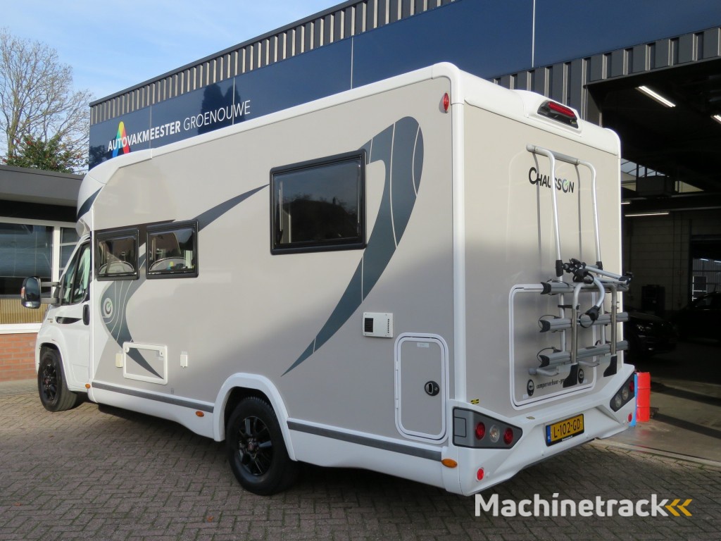 Chausson 648 Titanium VIP 140pk Aut. 4-pers. / Queens bed / Hefbed / Fietsenrek / BOVAG garantie