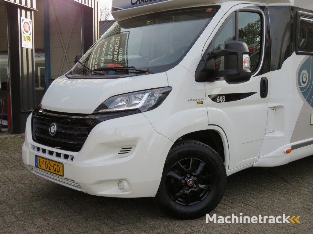 Chausson 648 Titanium VIP 140pk Aut. 4-pers. / Queens bed / Hefbed / Fietsenrek / BOVAG garantie