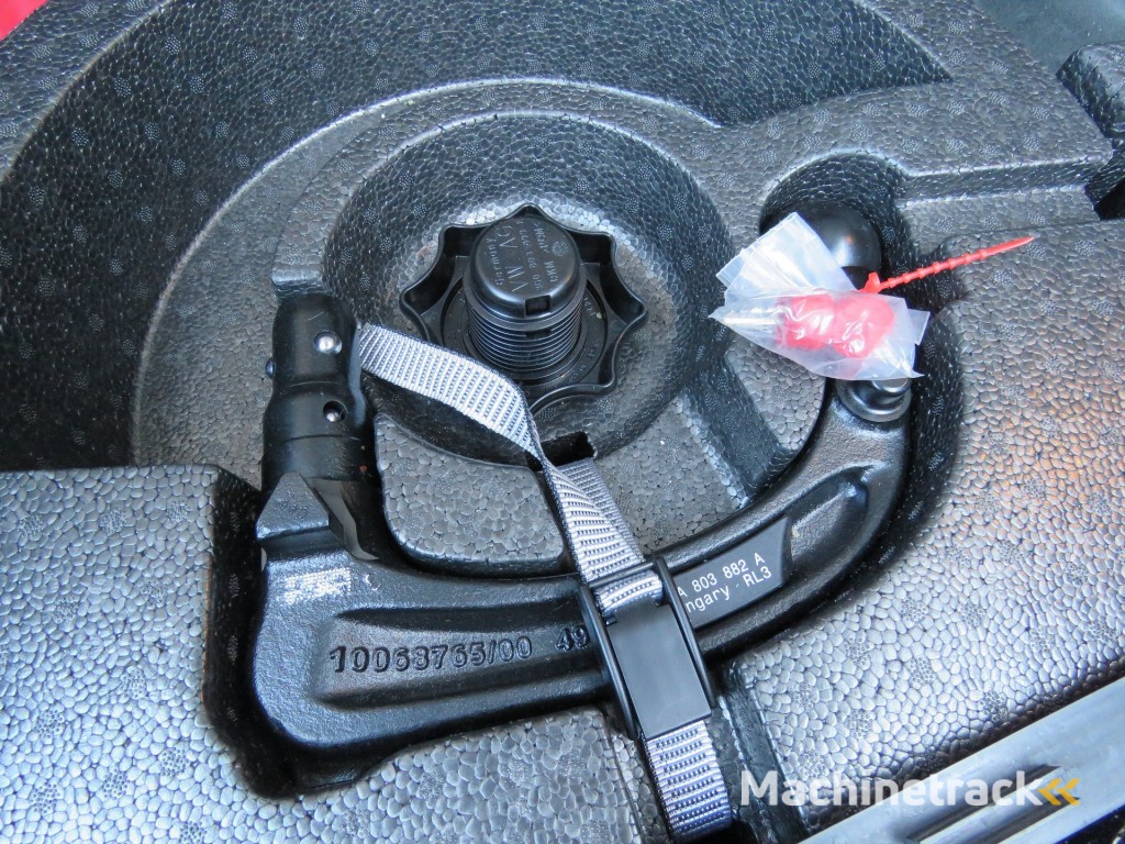 Volkswagen T-roc 1.5 TSI 150pk DSG-aut. LIFE EDITION / IQ Light / Trekhaak afn.baar / Stoelverw. / 17 Inch / FABRIEKS garantie