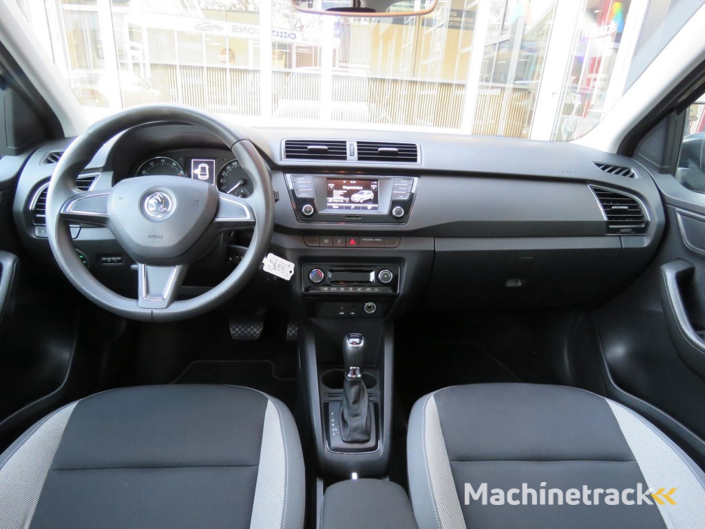 Skoda Fabia 1.2 TSI 110pk DSG-aut. FIRST EDITION / Pano / Trekhaak / Clima / Cruise / BOVAG garantie