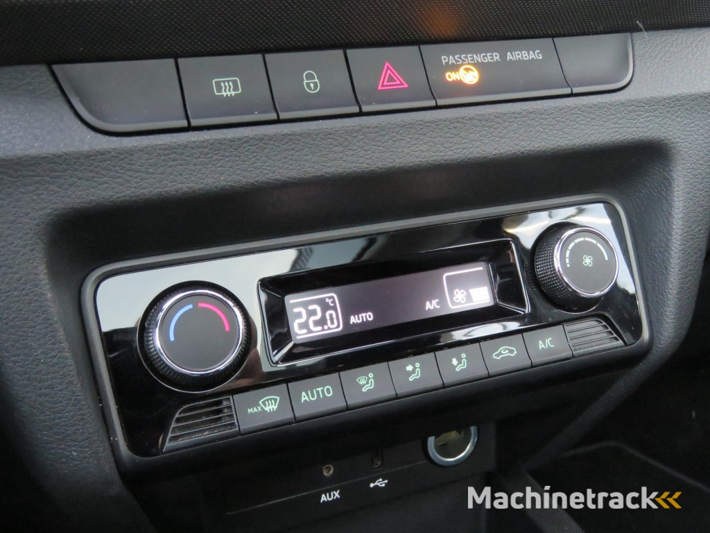 Skoda Fabia 1.2 TSI 110pk DSG-aut. FIRST EDITION / Pano / Trekhaak / Clima / Cruise / BOVAG garantie