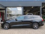 Minituur van Volvo V60 2.0 B3 163pk Aut. Core / Camera / Stoel-stuurverw. / Elec.klep / Veel opties / BOVAG garantie