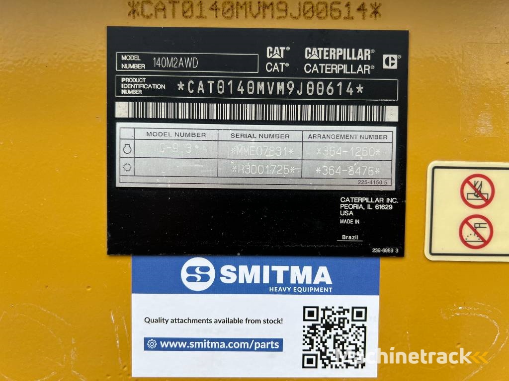 CAT 140M2 AWD