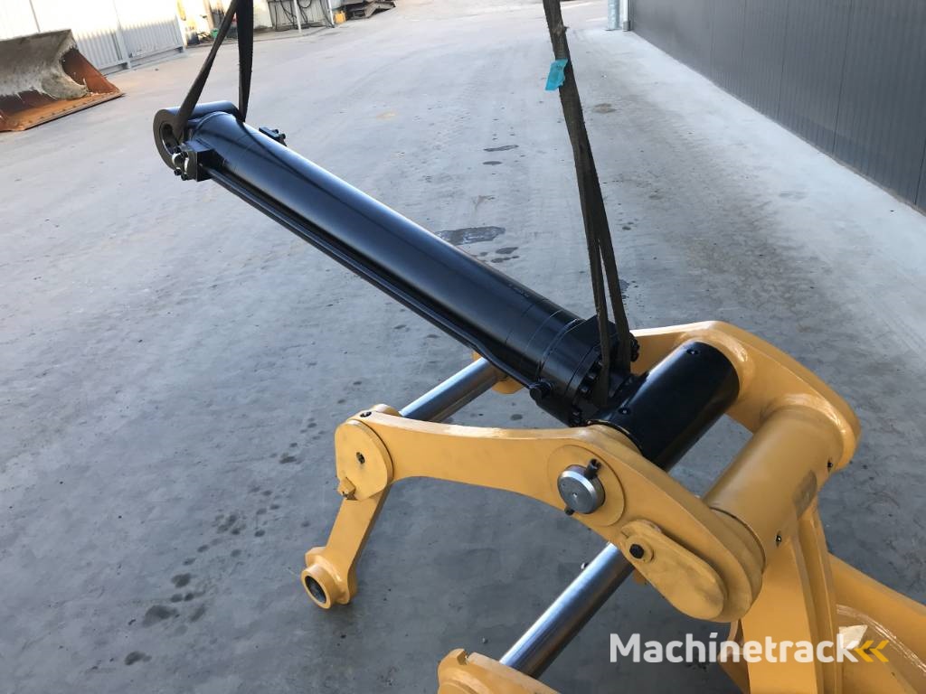 CAT 320D / 320E / 323D / 323E Grab