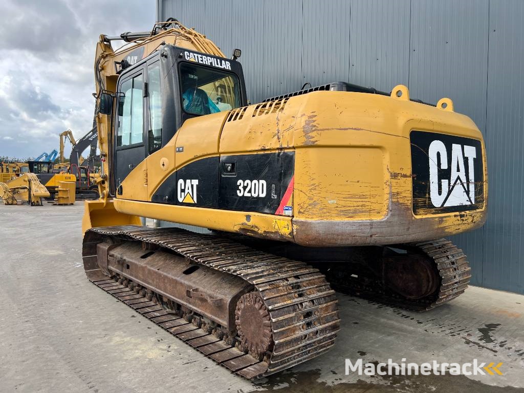 CAT 320D L