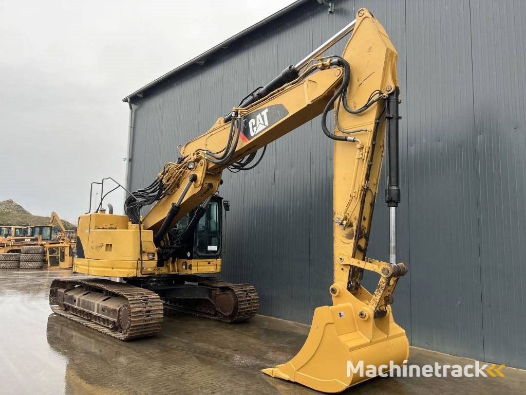 CAT 321D LCR