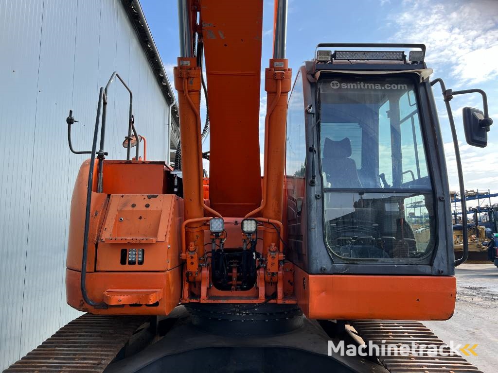 Doosan DX235LCR