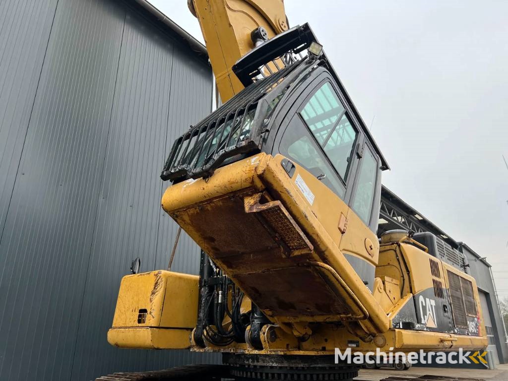CAT 345C L UHD - 27m - OilQuick