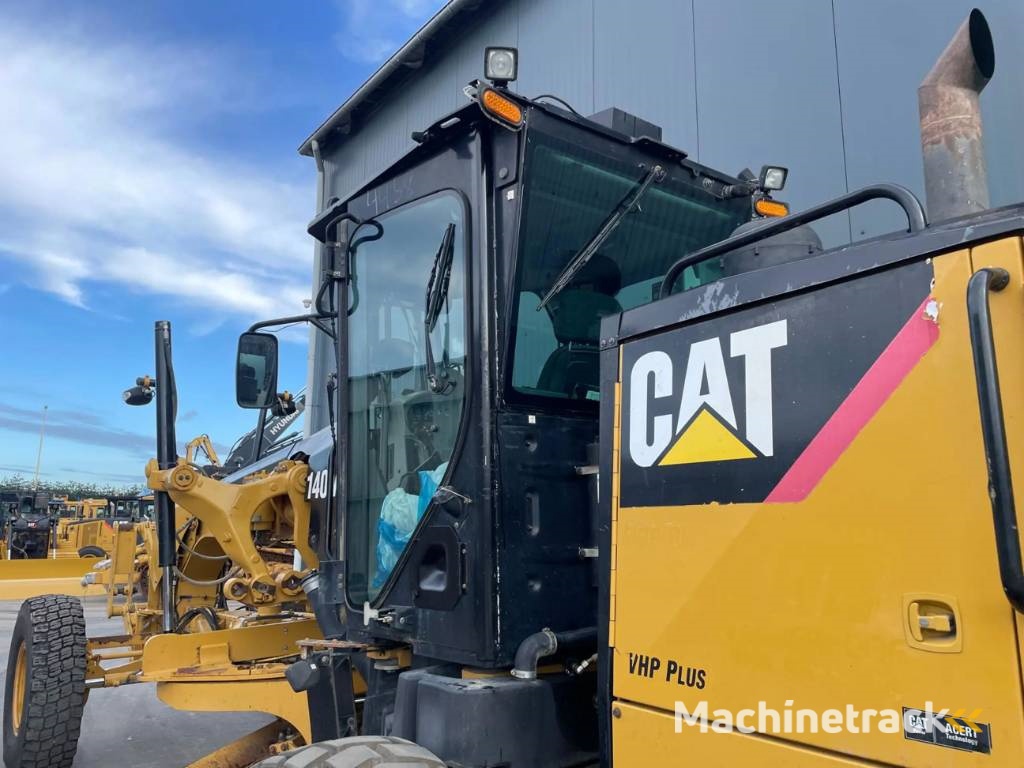 CAT 140M