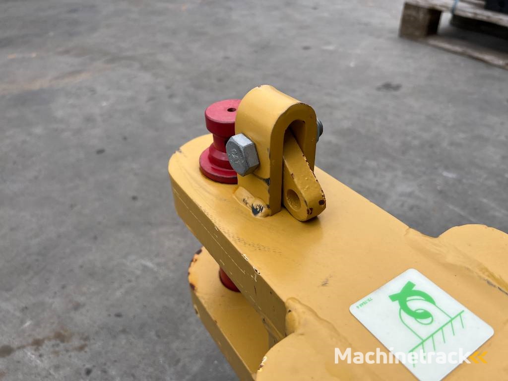 CAT D6R / D6T Zugmaul / Trekhaak