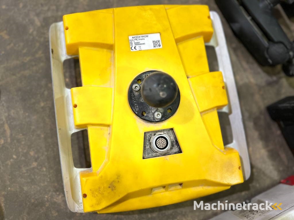 Leica Novatron MNS1250 GG GPS