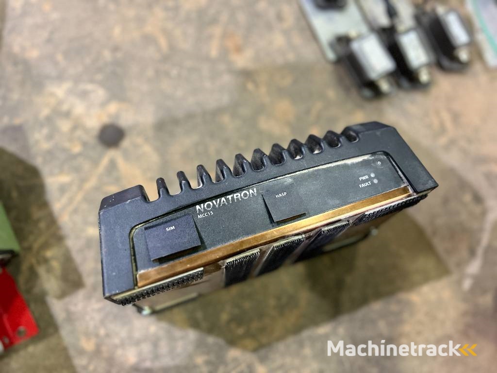 Leica Novatron MNS1250 GG GPS