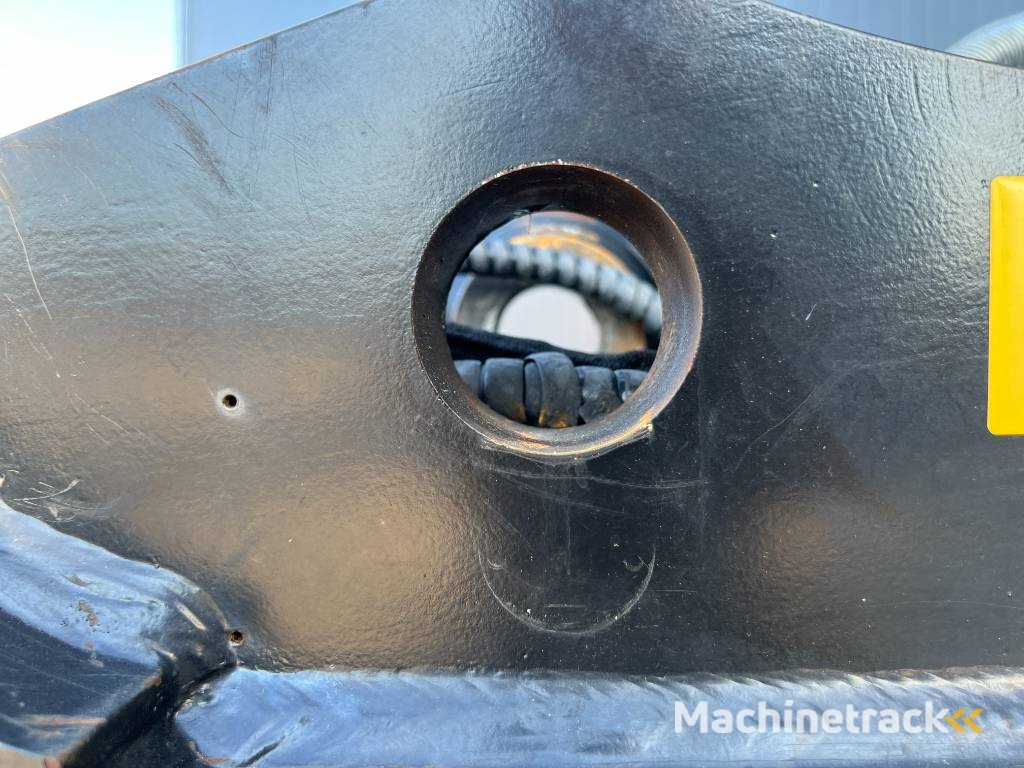 OilQuick OQ65 - 311F / 313F / 315F