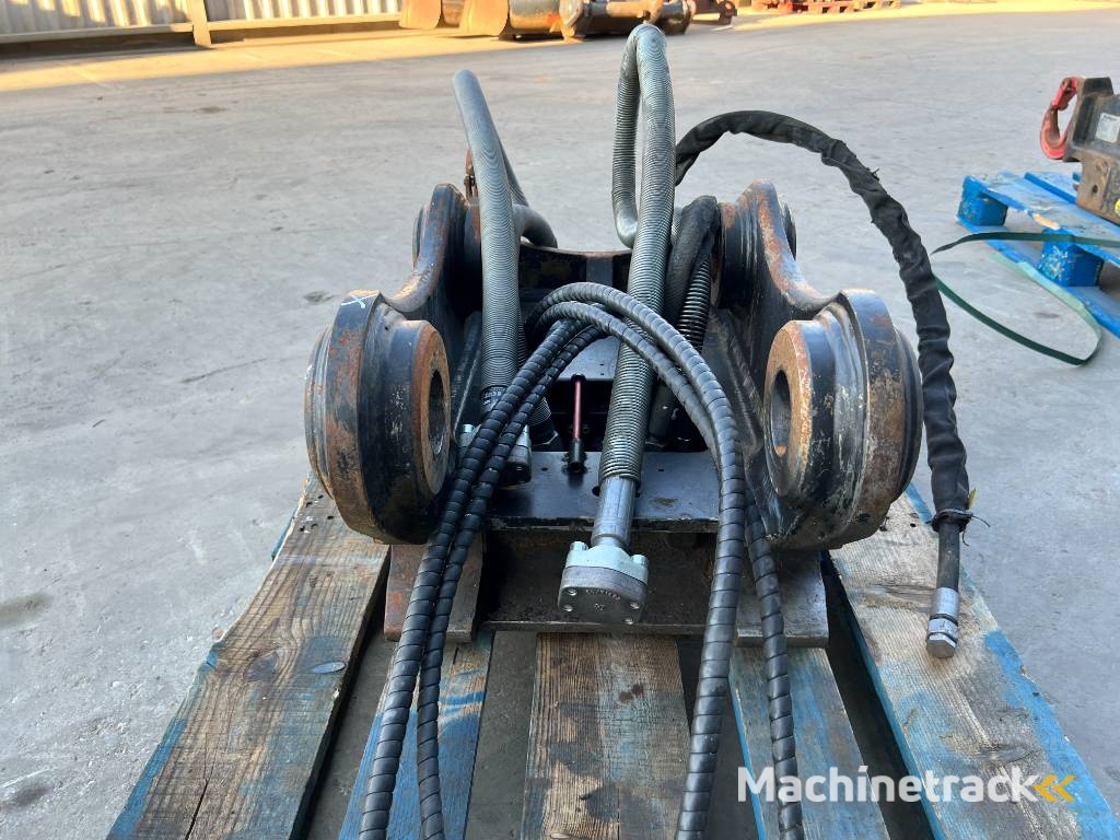 OilQuick OQ65 - M314F / M316F / M318F