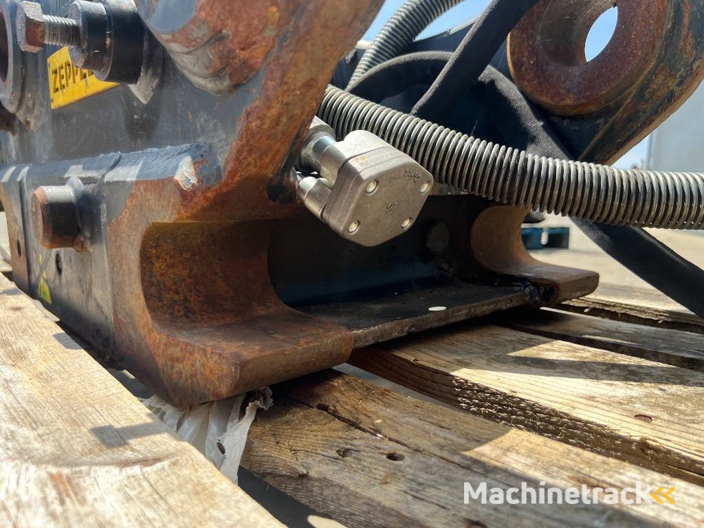 OilQuick OQ65 - M314F / M316F / M318F