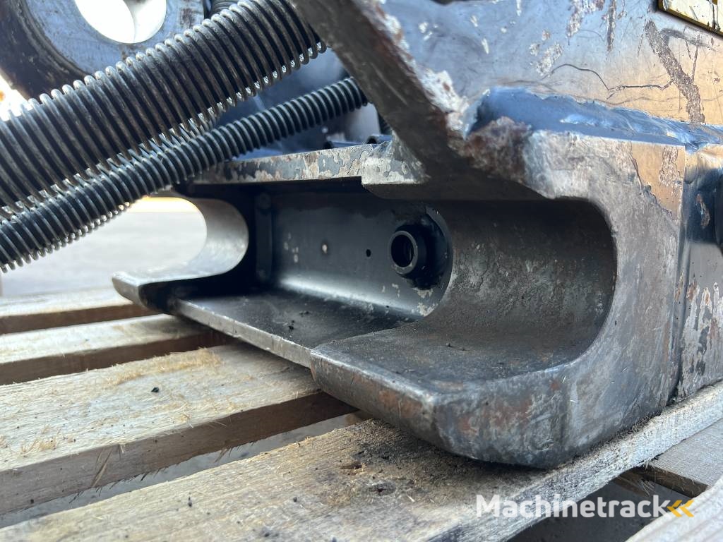 OilQuick OQ65 - M314F / M316F / M318F