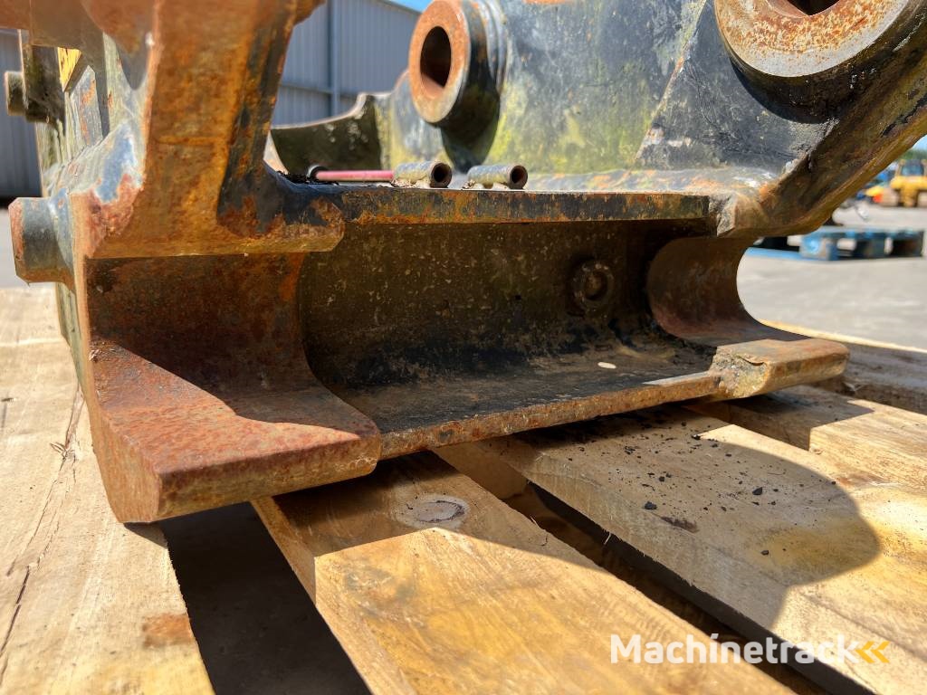 OilQuick OQ65 - M314F / M316F / M318F