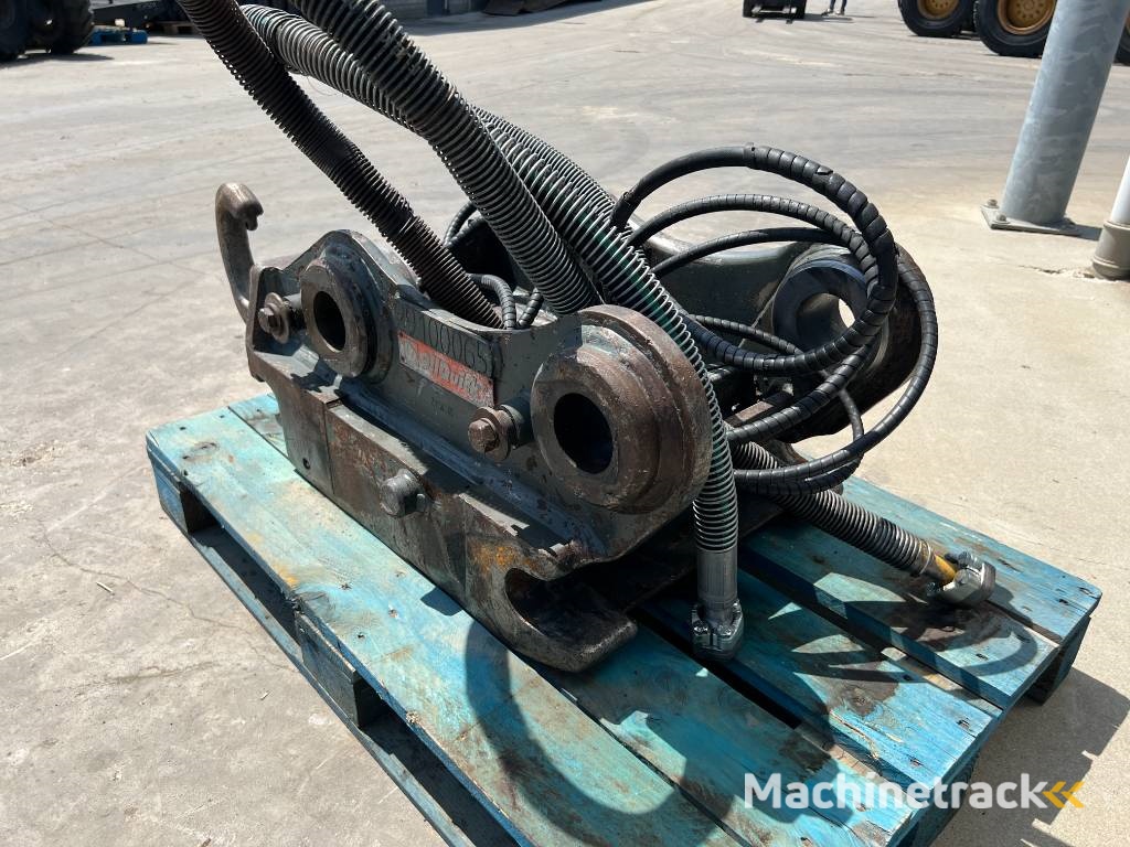 OilQuick OQ70/55 - 323E