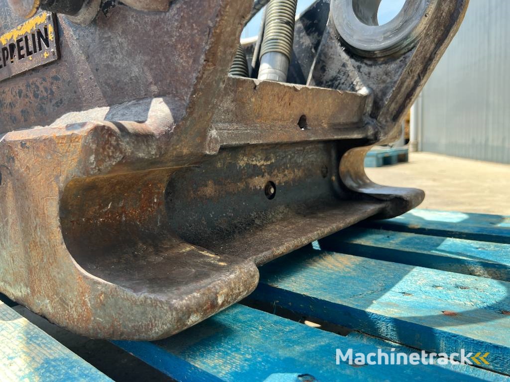 OilQuick OQ70/55 - 323E