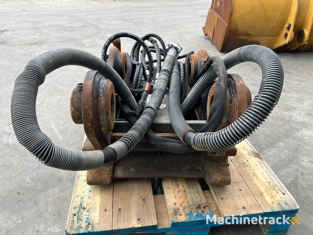 OilQuick OQ70/55 - 323F