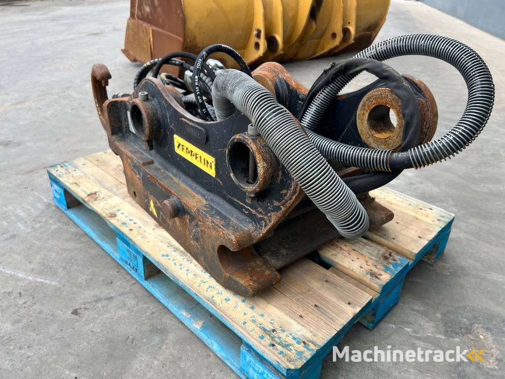 OilQuick OQ70/55 - 323F