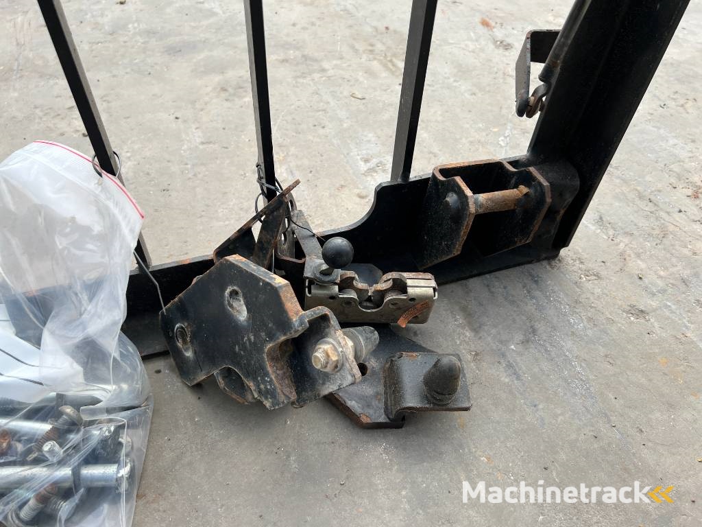 CAT 313E / 320F / 323E / 325F / 329E / 330F / 336E /