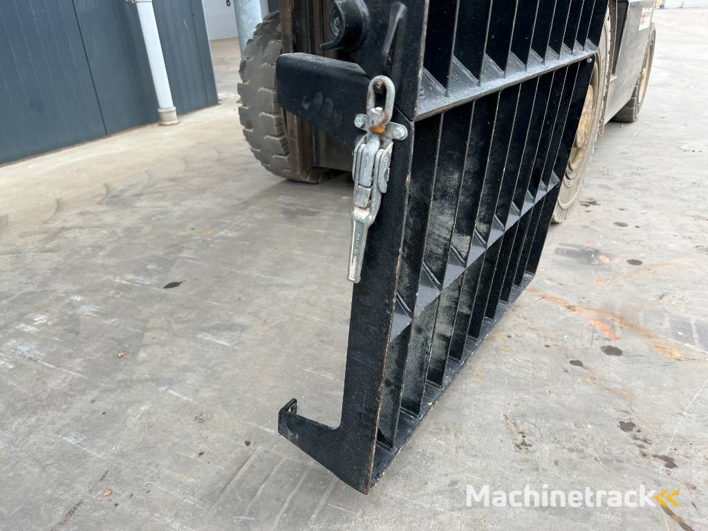 CAT 313E / 320F / 323E / 325F / 329E / 330F / 336E / 3