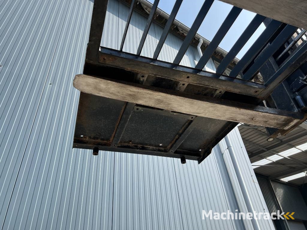 CAT 313E / 320F / 323E / 325F / 329E / 330F / 336E / 3