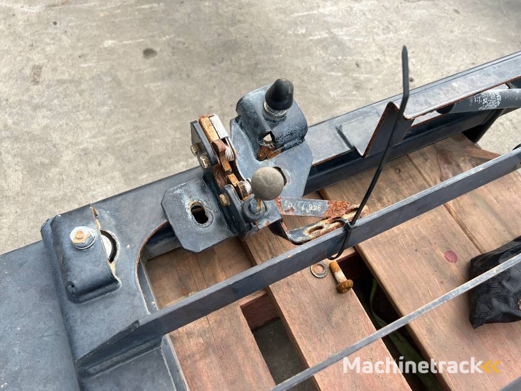 CAT 313E / M315F / 320F / 323E / 325F / 329E / 330F /