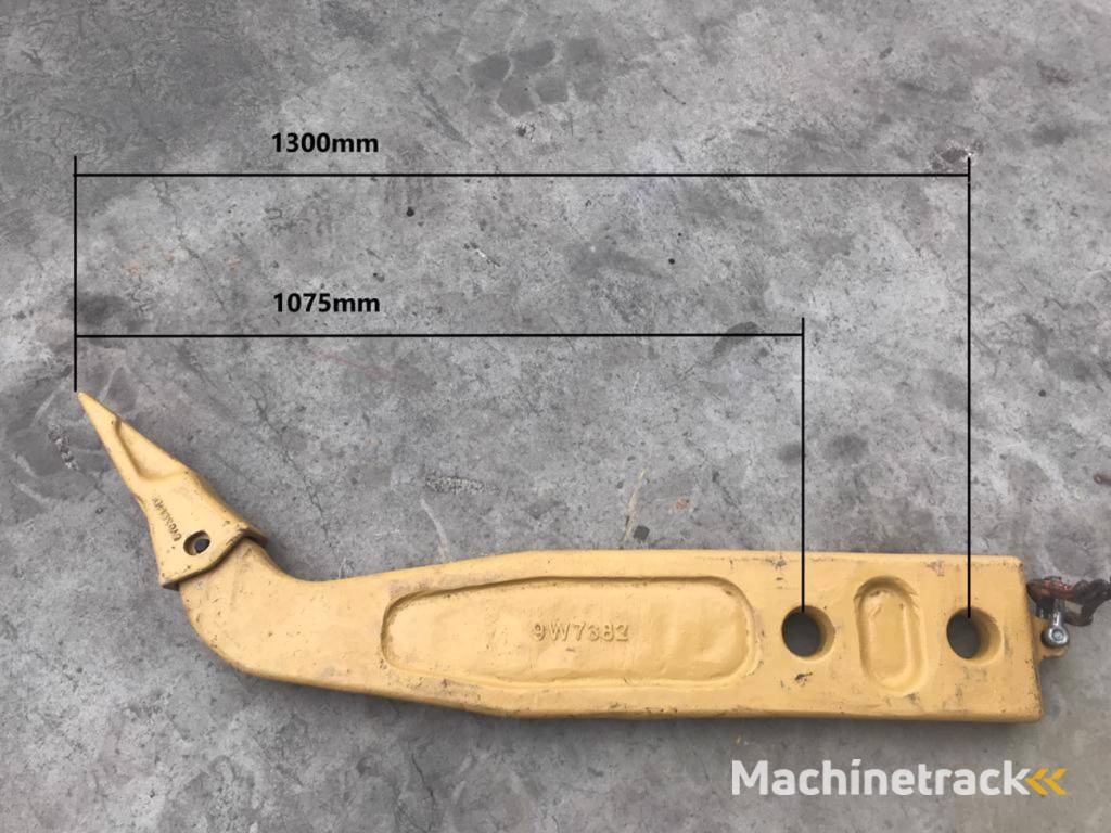 CAT D7E Shank incl. Tip