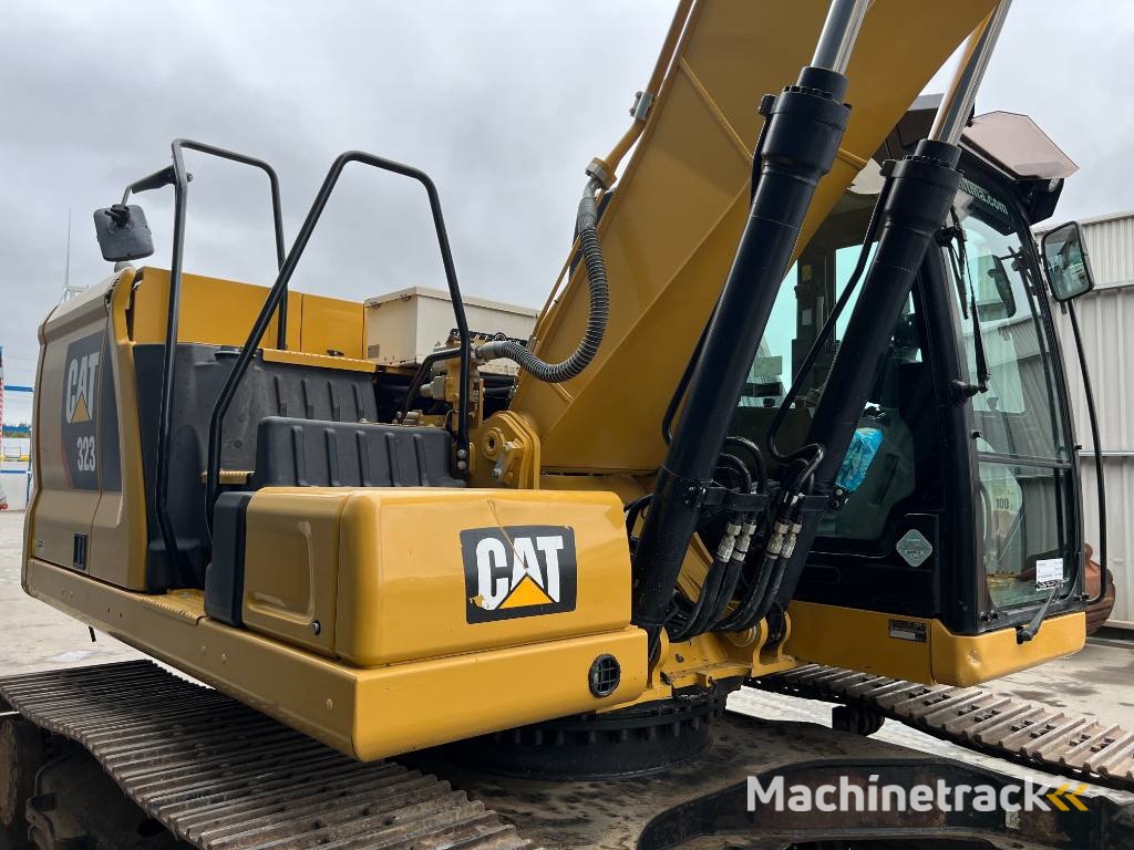 CAT 323 07A