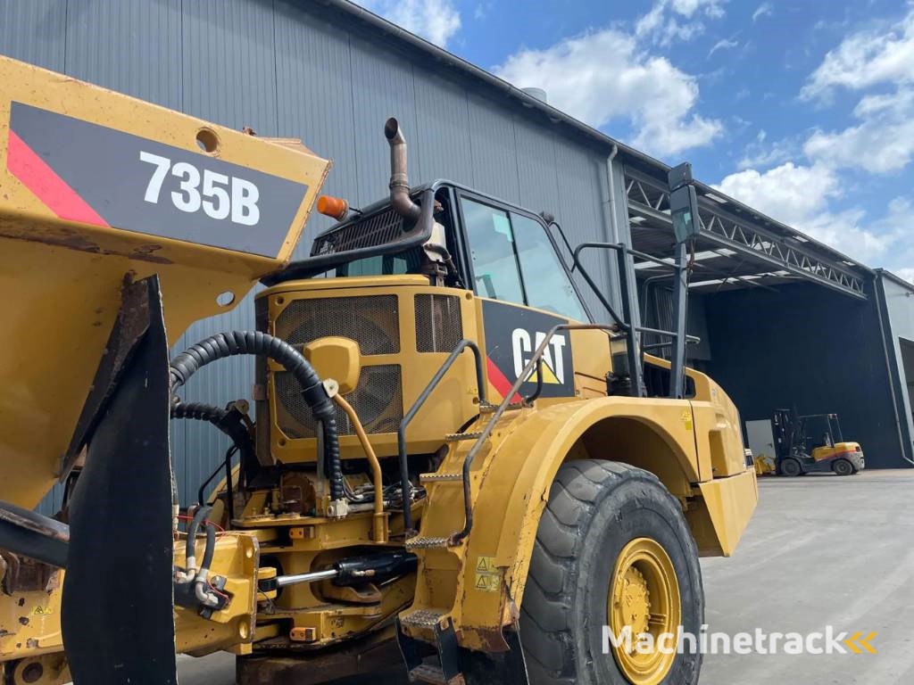 CAT 735 | 735B
