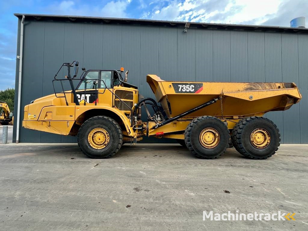 CAT 735C