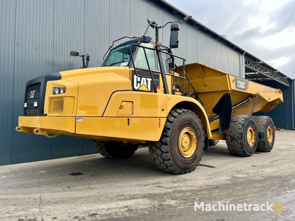 CAT 735C
