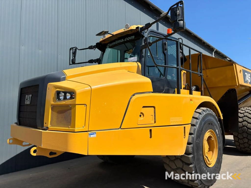 CAT 745 04A