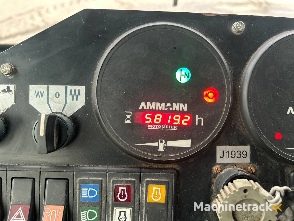 Ammann AV130X