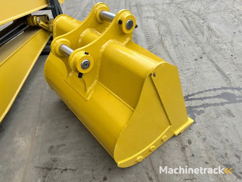 Komatsu PC220 18m set Long Reach Equipment