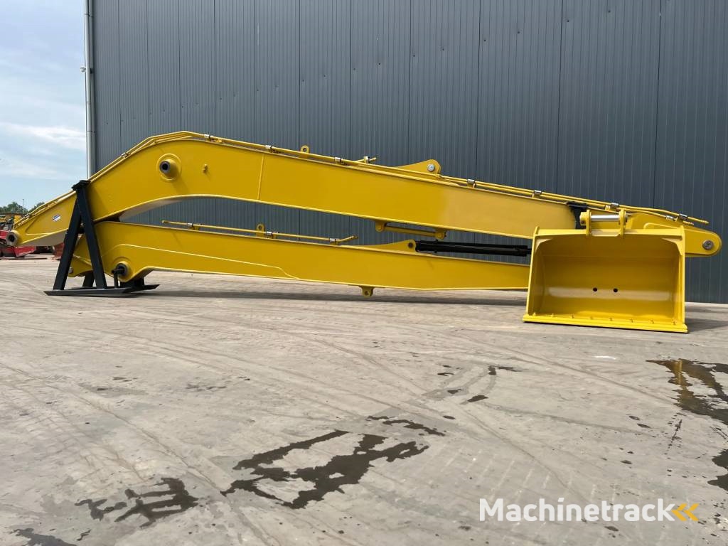 Komatsu PC220 18m set Long Reach Equipment