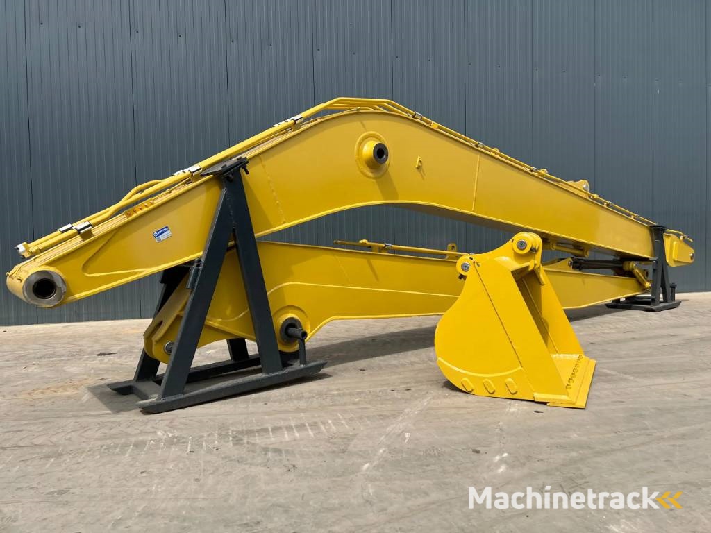 Komatsu PC240 18m set Long Reach Equipment