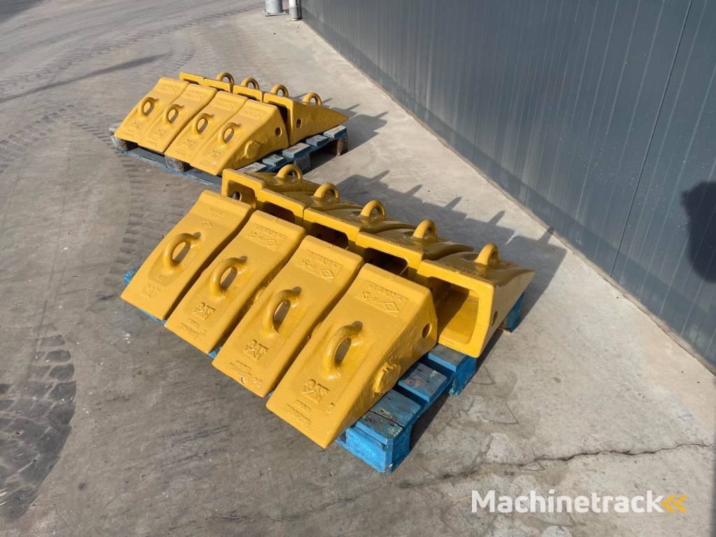 CAT 365 / 374 / 385 / 390 Tips