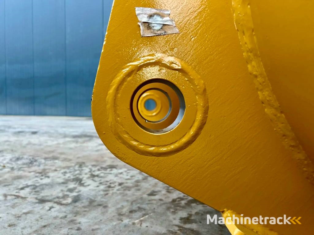 CAT 962M incl. teeth