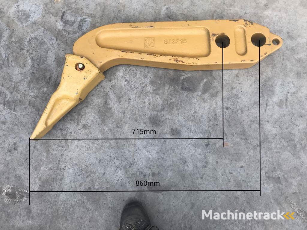 Komatsu D65 Shank