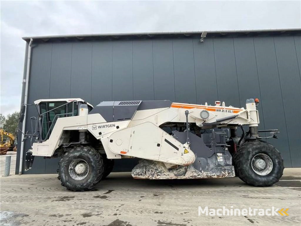 Wirtgen WR200XLi