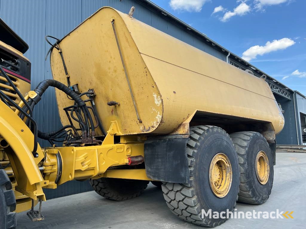 CAT 740 Water Truck