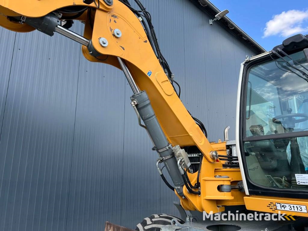 Liebherr A311 Litronic