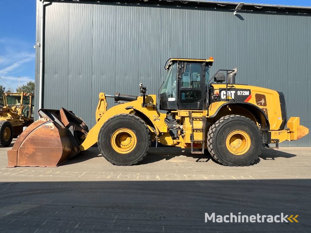 CAT 972M