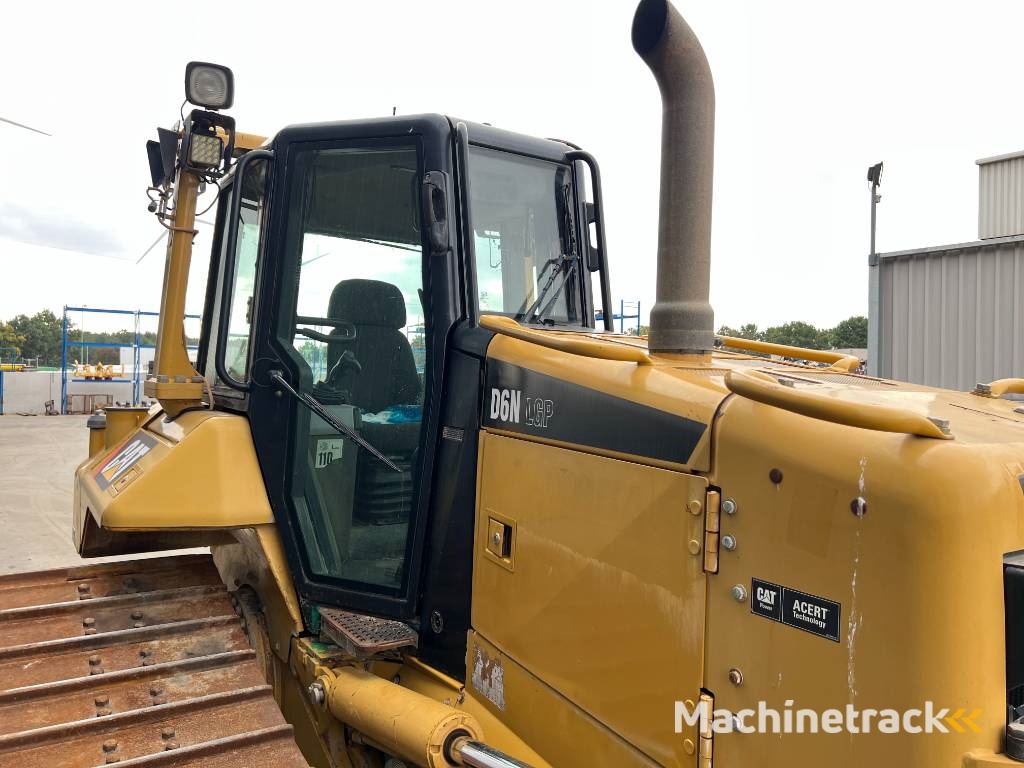 CAT D6N LGP