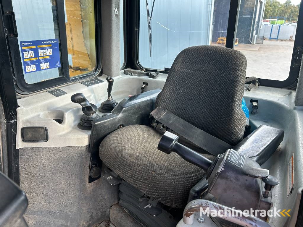 CAT D7R II