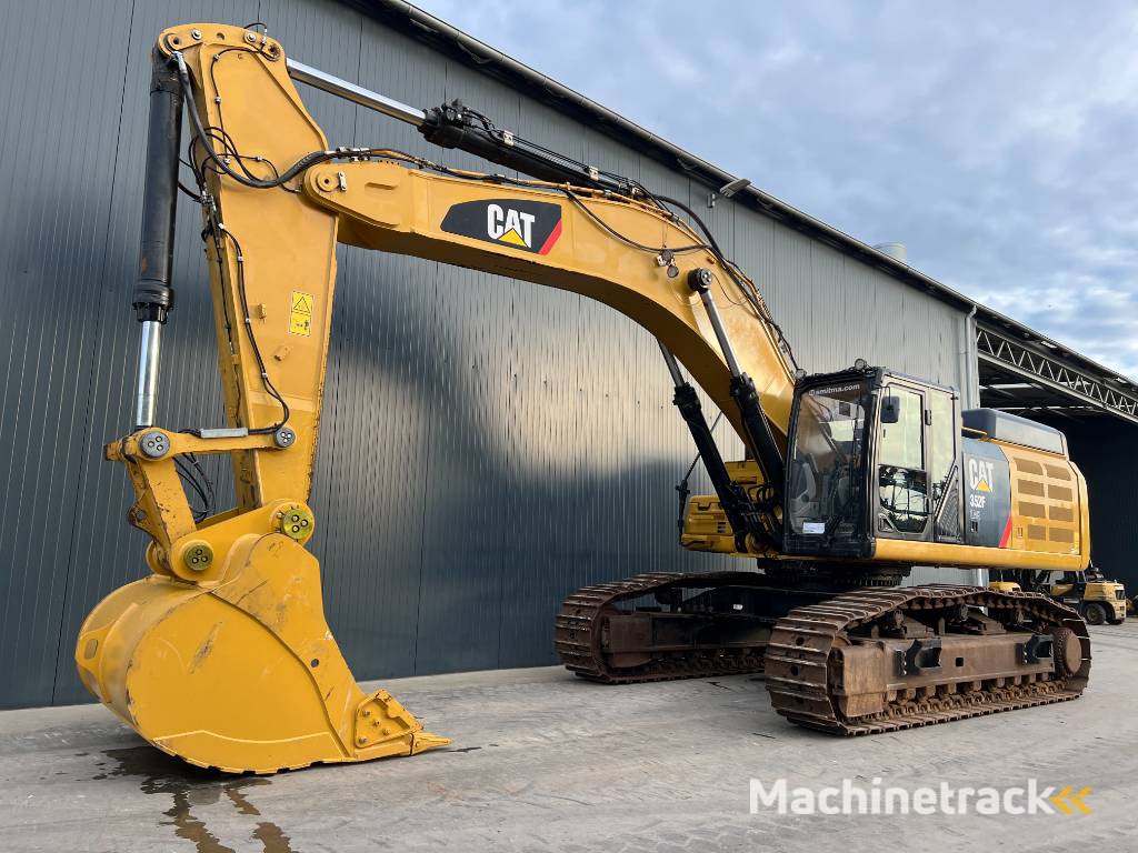 CAT 352FL ME